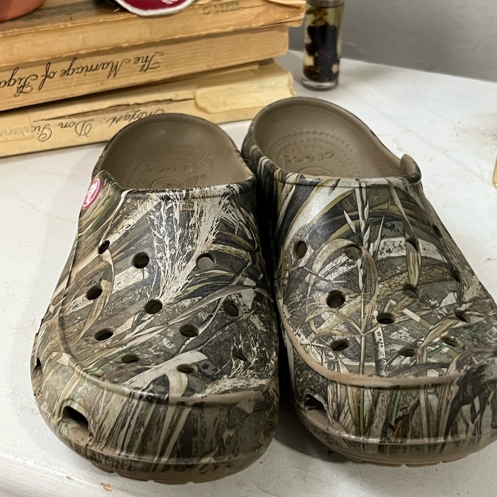CROCS Kids Woodland Clogs